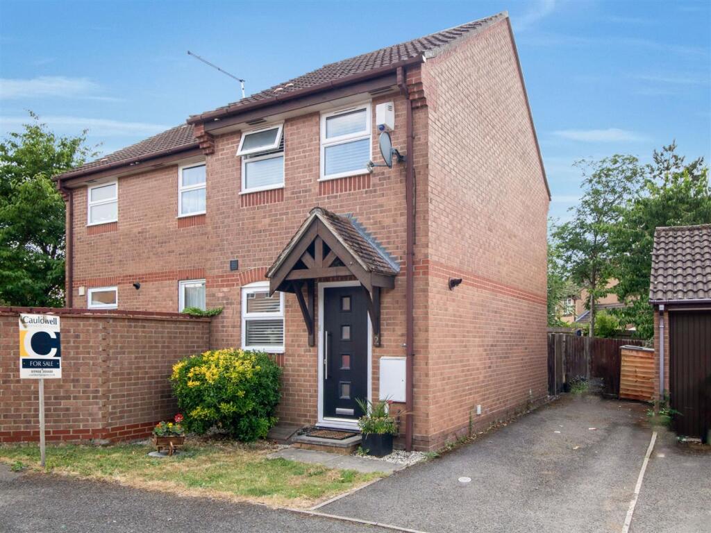 1-bed terraced on Grosmont Close, Emerson Valley, Milton Keynes, £245,000