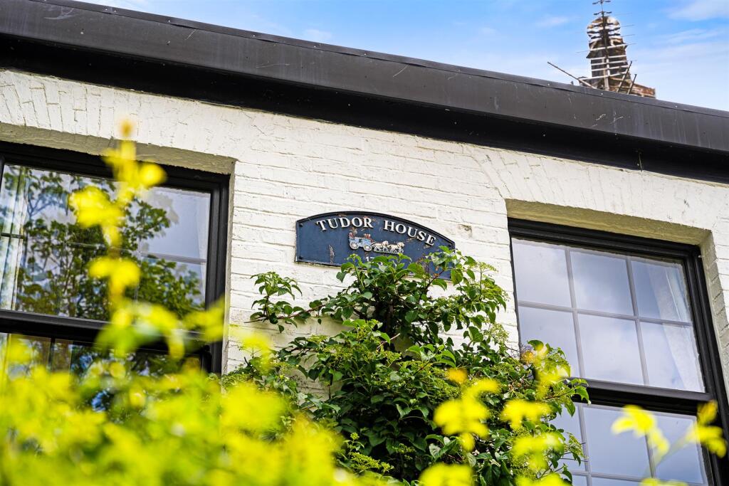 Glebelands Road, Sale photo 3