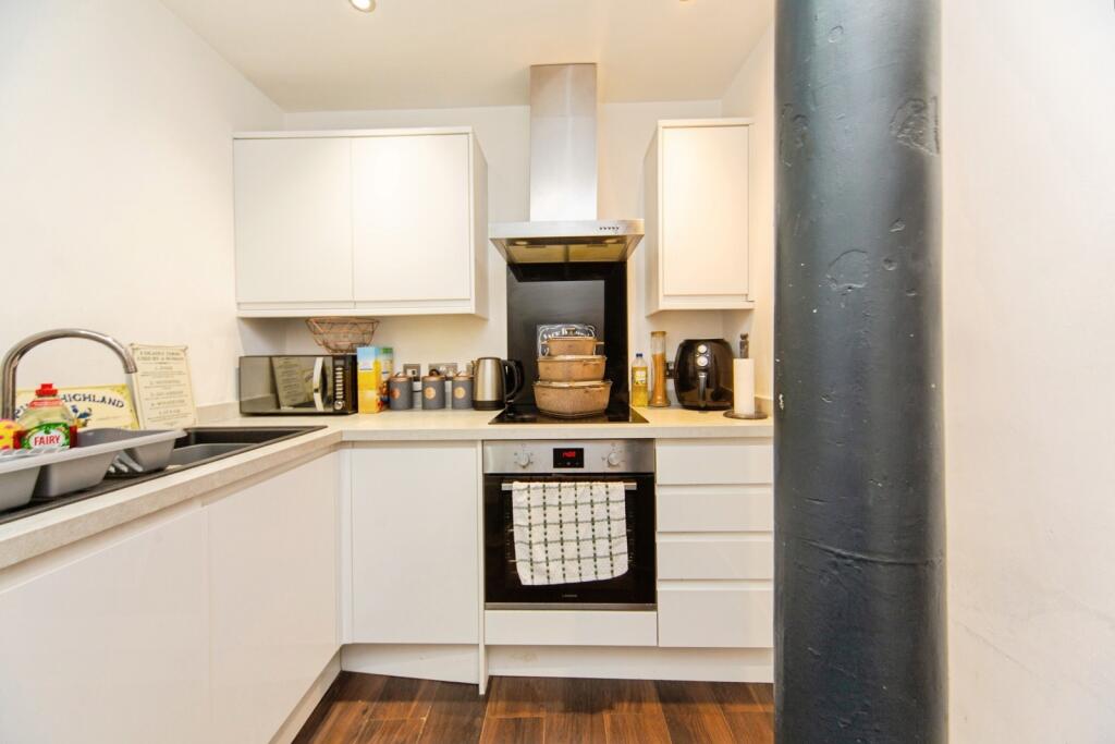 Apartment in Liverpool, City Centre, Cavern Quarter - More