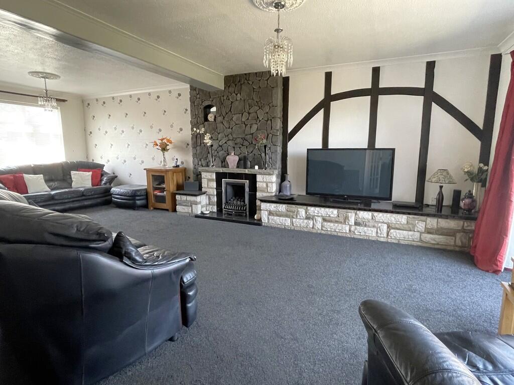 Hall Road, Tiptree photo 3