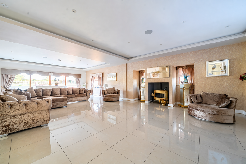 The Chesterfield, 5A Prescot Road, Melling, Sefton photo 4