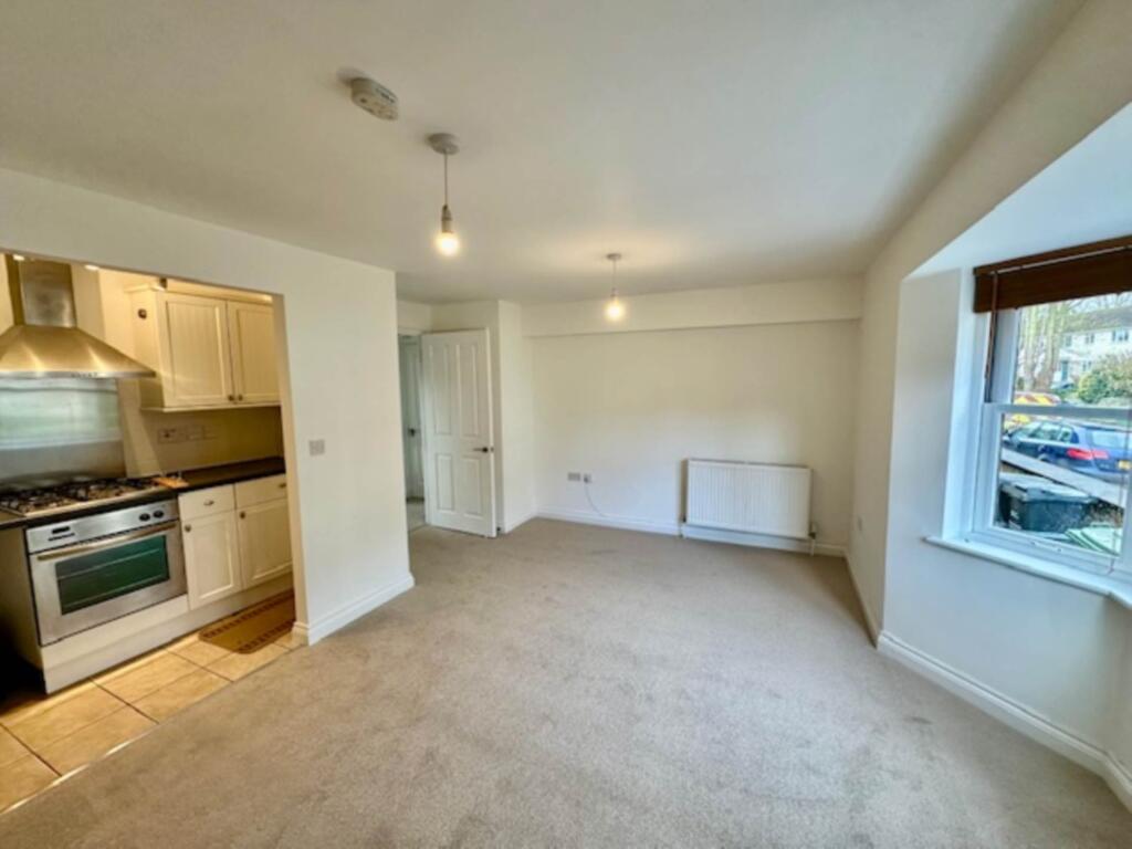 Apartment in Frome - View 2
