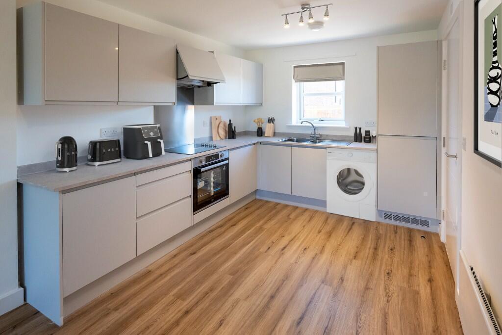 House in Nottingham, Bilborough - View 4