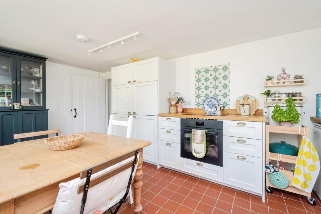 House in Duloe, Cornwall - More
