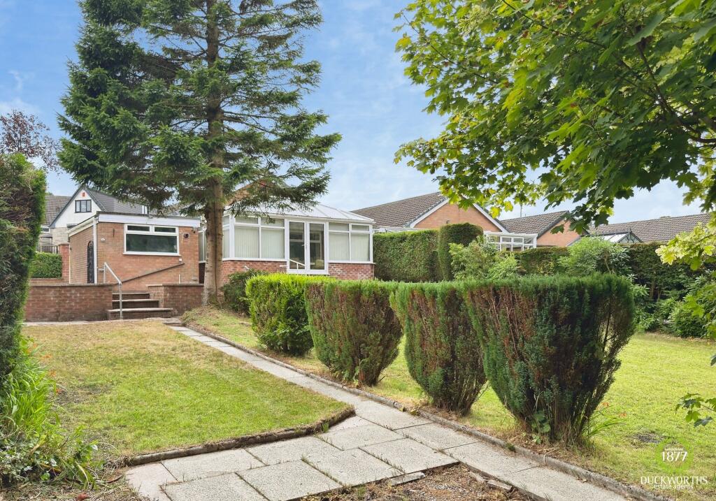 Earls Drive, Hoddlesden, BB3 photo 4
