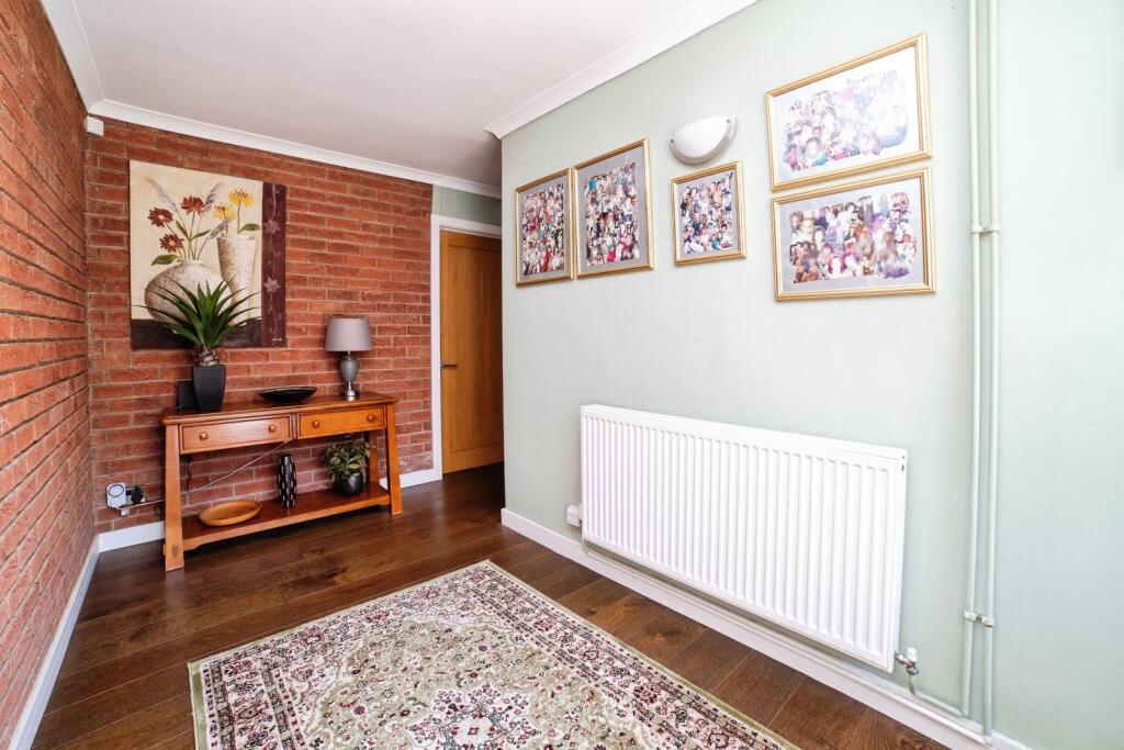 Springwood View Close, Sutton-in-Ashfield, Nottinghamshire, NG17 - View 4