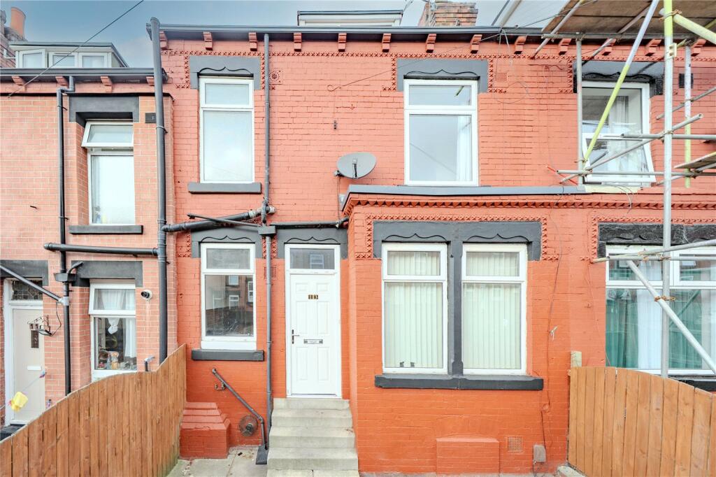 Main image of property: Clifton Mount, Leeds, West Yorkshire