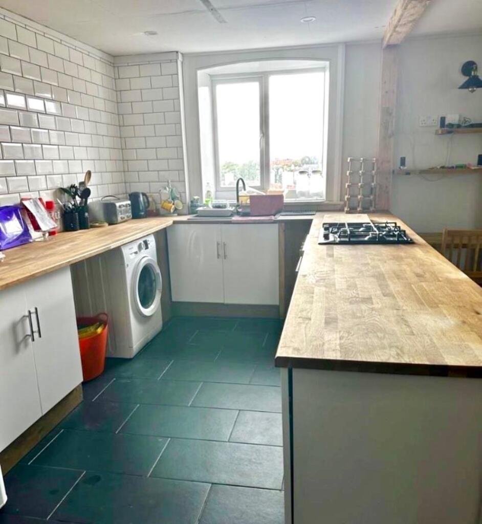 Apartment in Guernsey - More