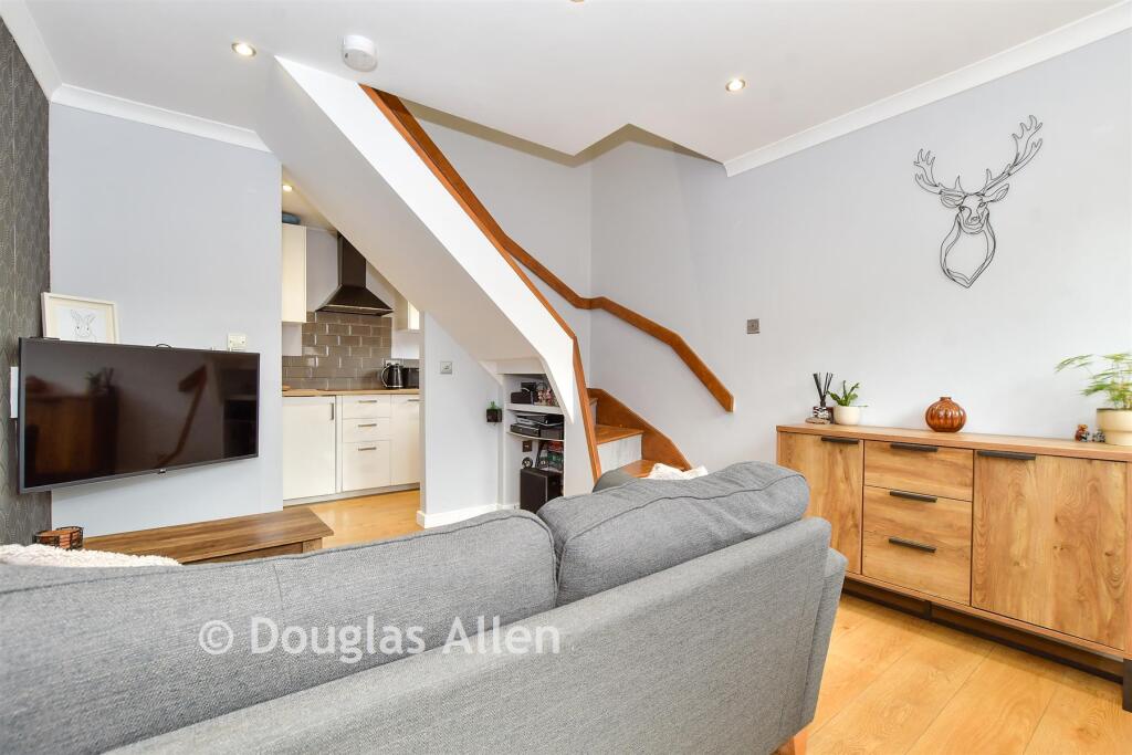 House in Basildon, Vange - View 5