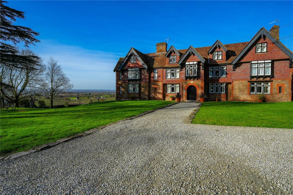 Main image of property: Linton Hill, Linton, Maidstone, ME17