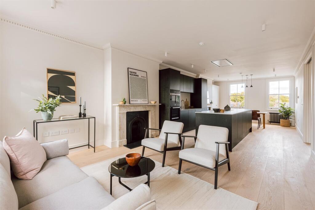 Apartment in London - More