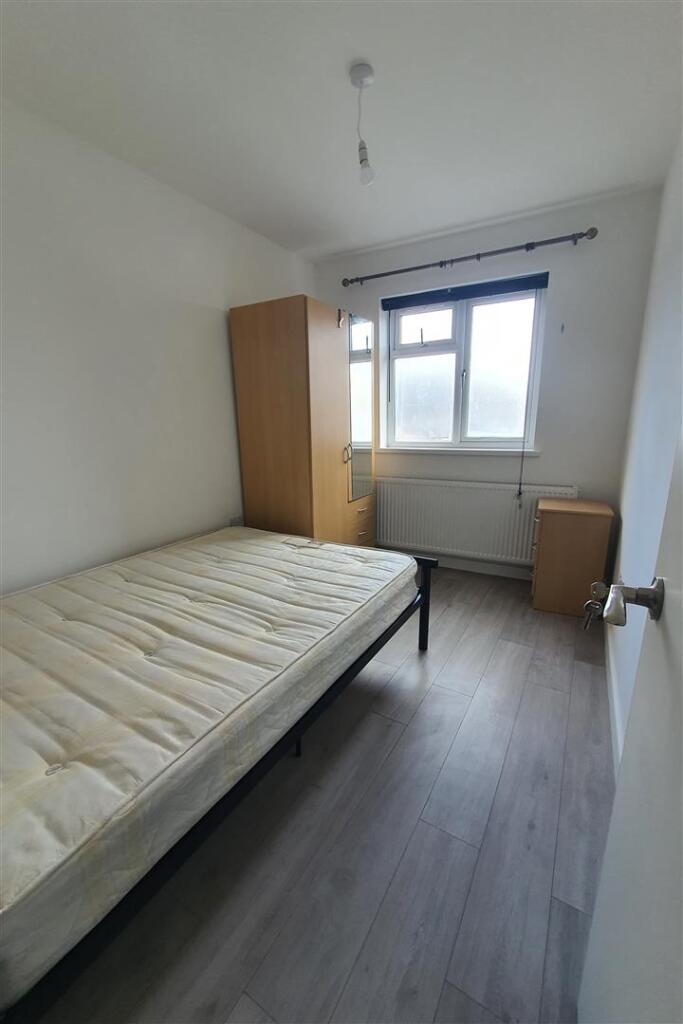 Apartment in London - View 3