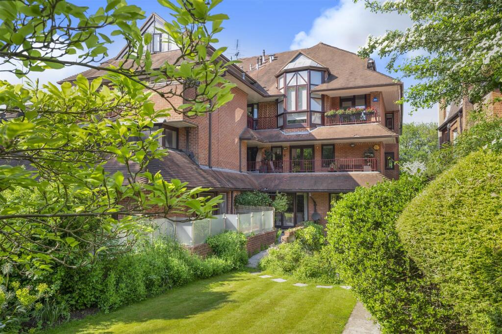 Main image of property: West Heath Road, Hampstead, NW3