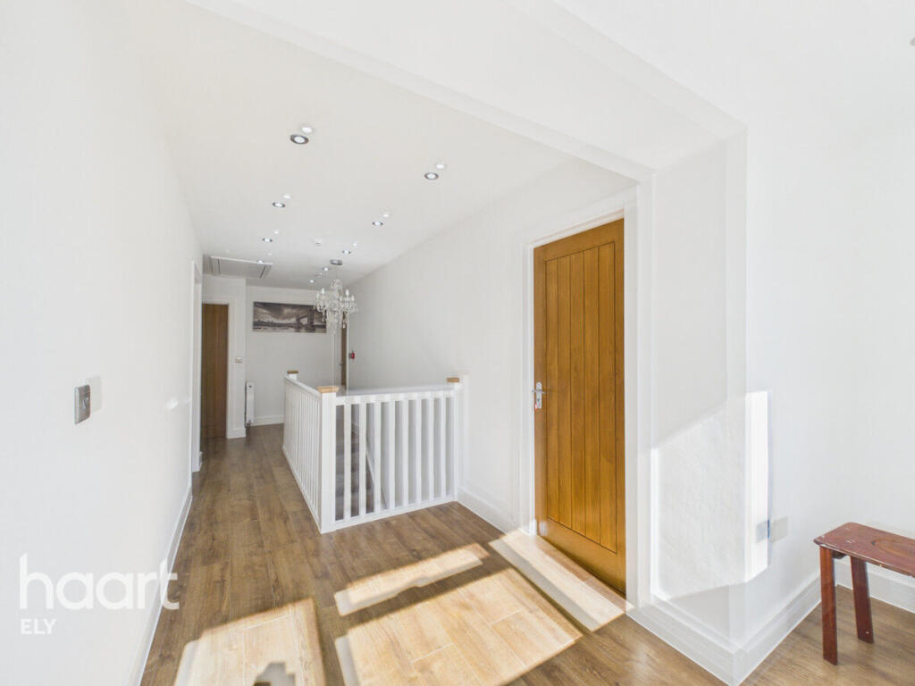 House in East Cambridgeshire, Mepal - View 6