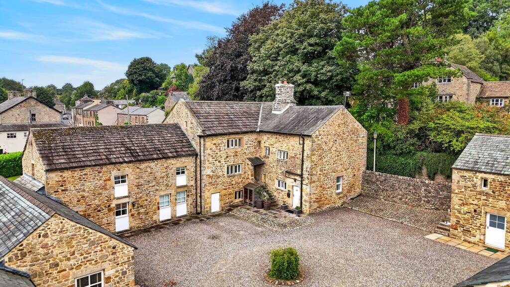 Main image of property: Low Road, Halton, Lancaster, LA2