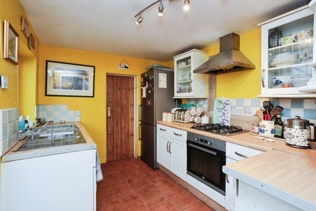 House in Tunbridge Wells, Hawkhurst - View 5