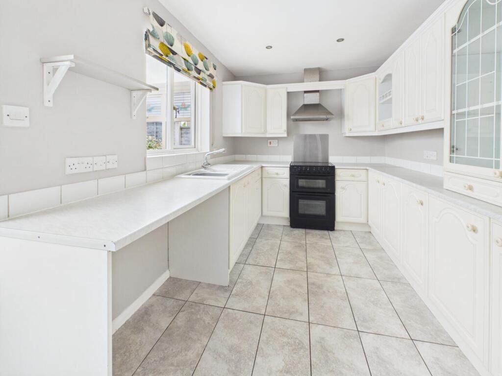 44 Thornton Crescent, Horncastle photo 4