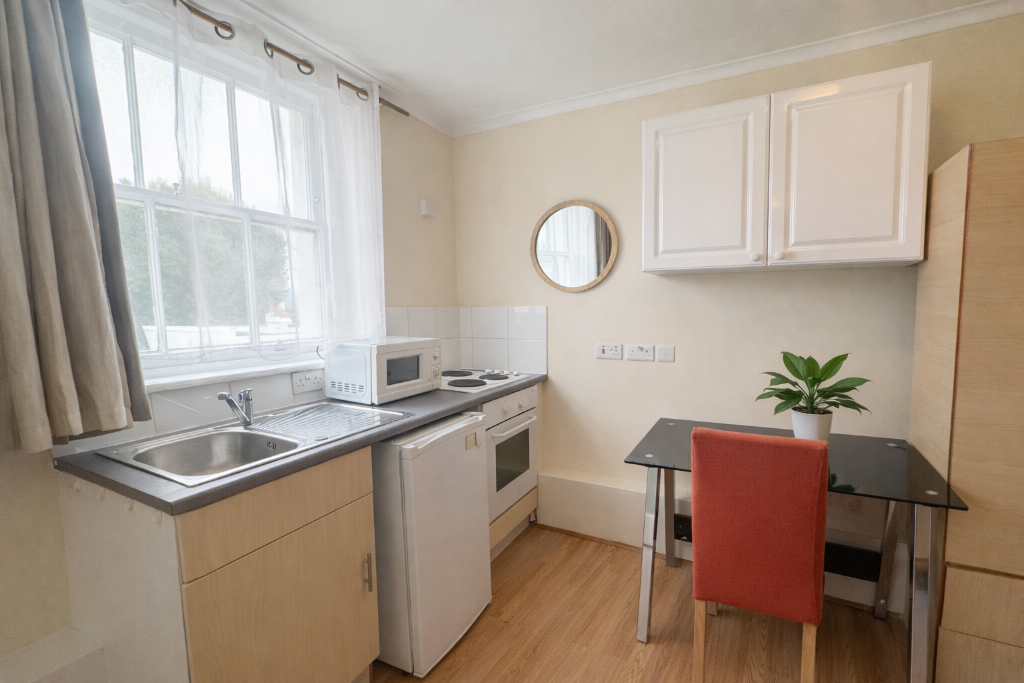 Studio flat for rent
