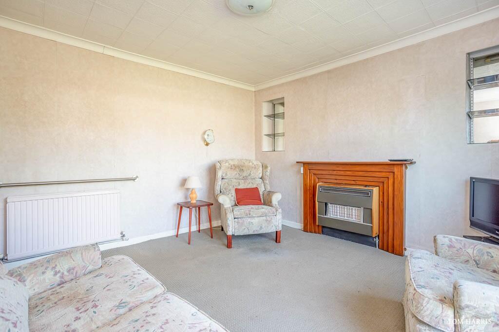 Balmoral Avenue, Bournemouth, Dorset, BH8 - View 5