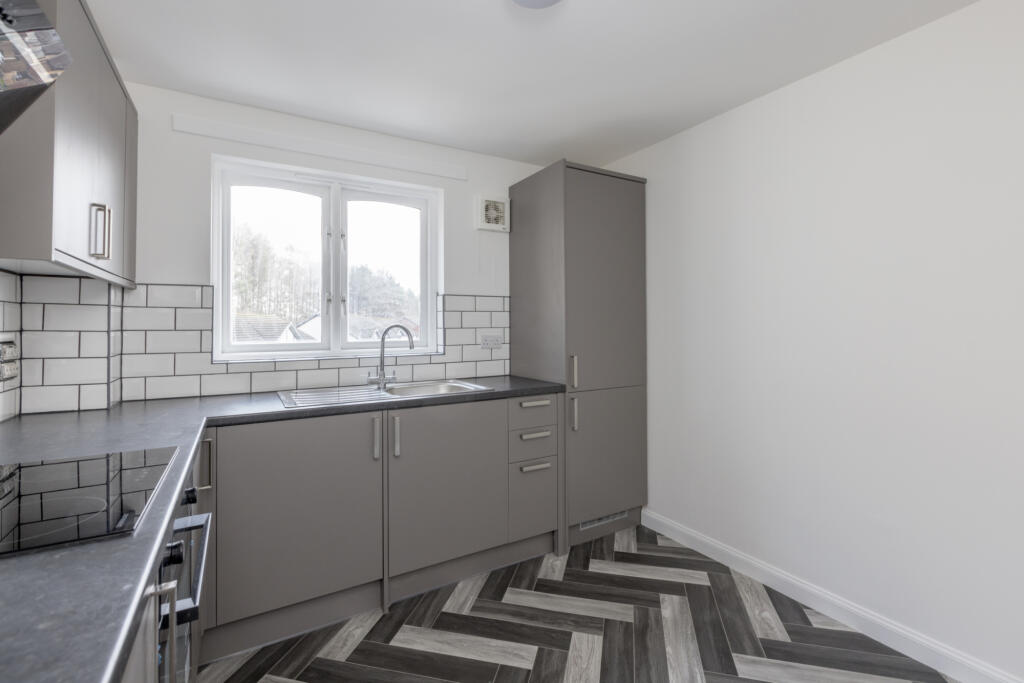 Apartment in Livingston, Knightsridge - View 3