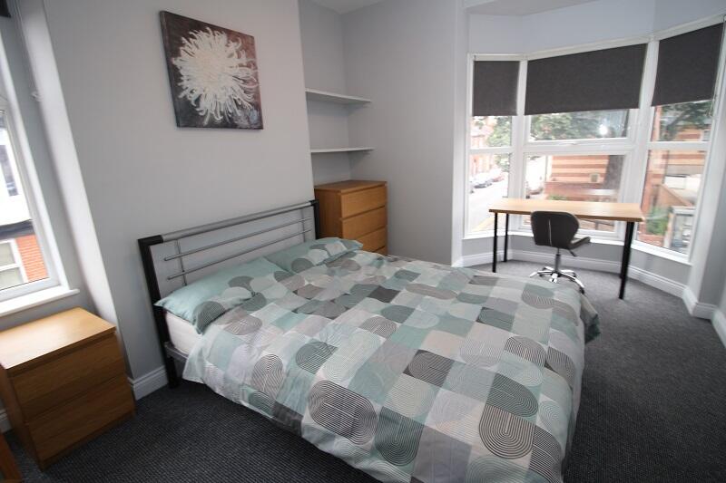 Main image of property: 26/27 6 BED STUDENT HOUSE Kirkby Street, Lincoln, Lincolnshire, LN5
