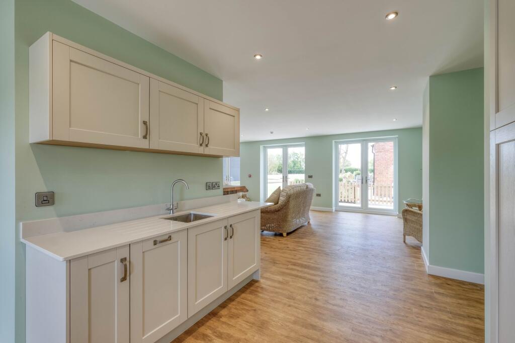 Additional image 17 of Droitwich Road, Bradley Green, B96