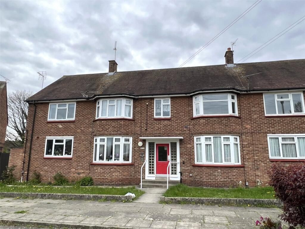 Main image of property: Lovetofts Drive, Ipswich, Suffolk, UK, IP1