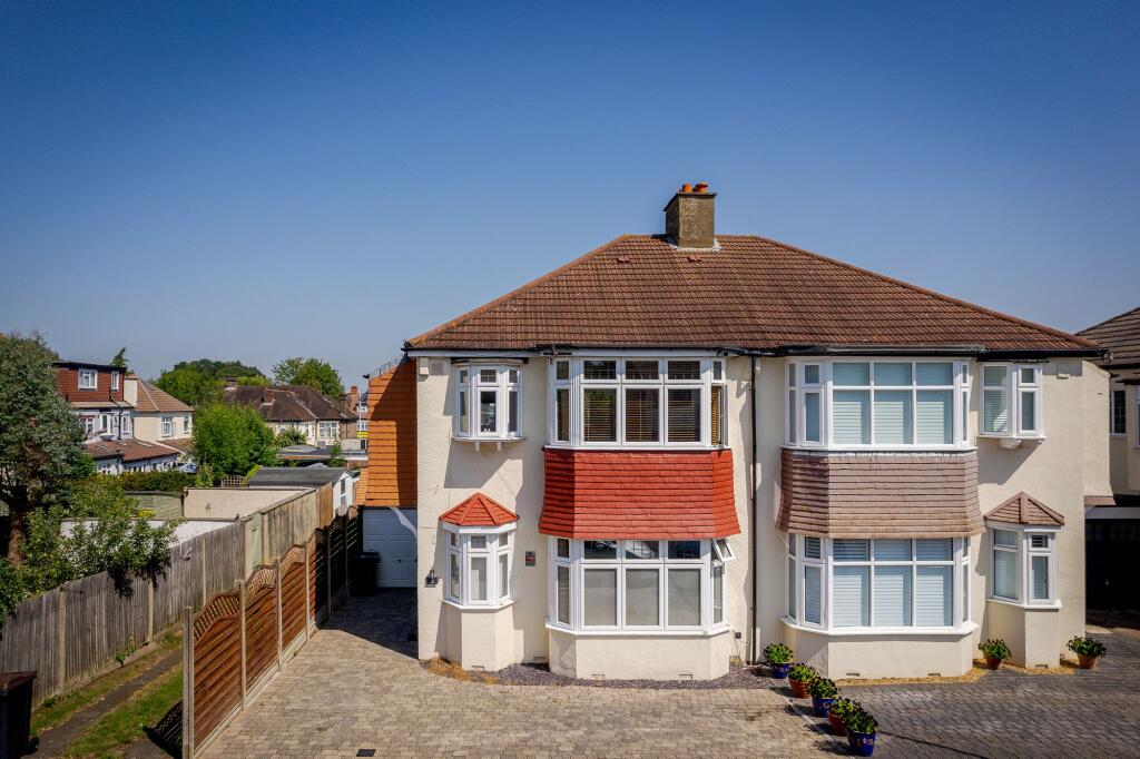 Main image of property: The Vale, Croydon, CR0