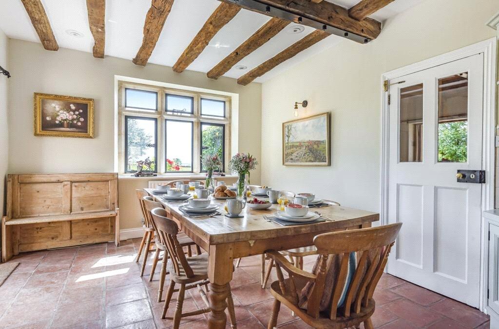 House in Tewkesbury, Buckland - View 5