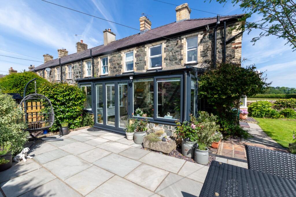 Main image of property: Dinas Cottages, Dinas, Gwynedd, LL54