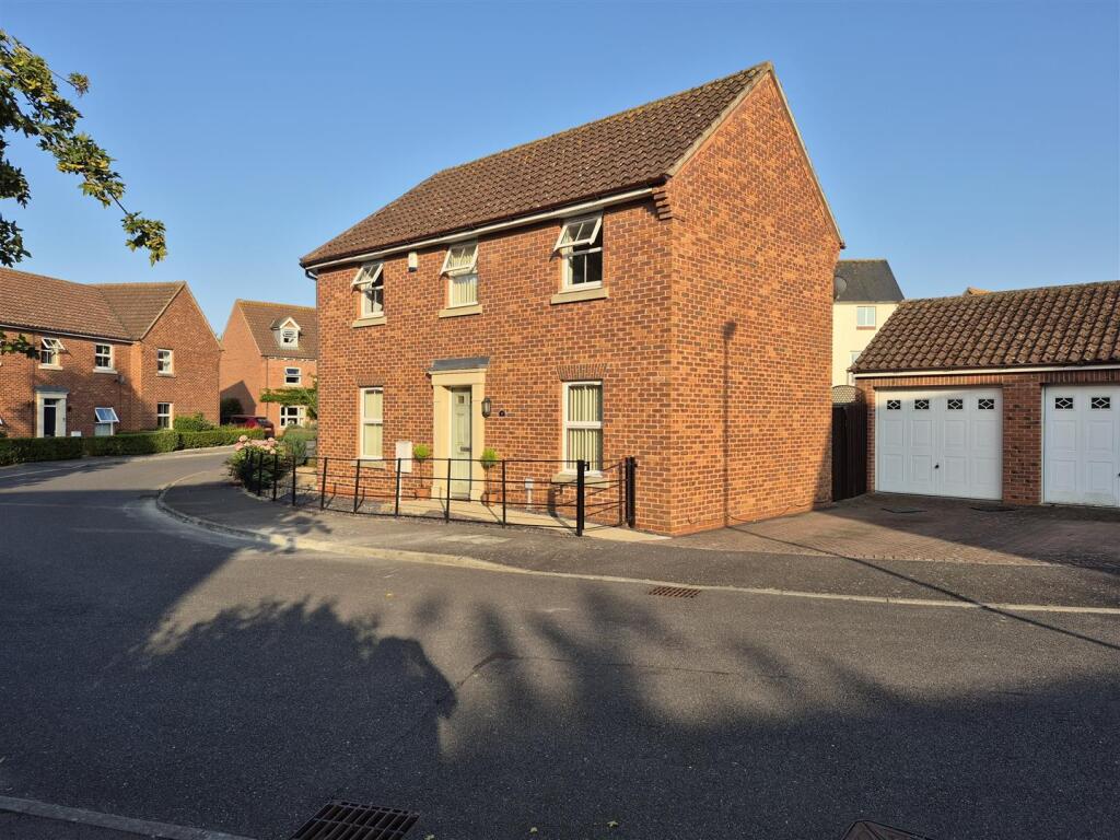 Main image of property: Manor Paddocks, Bassingham, LN5