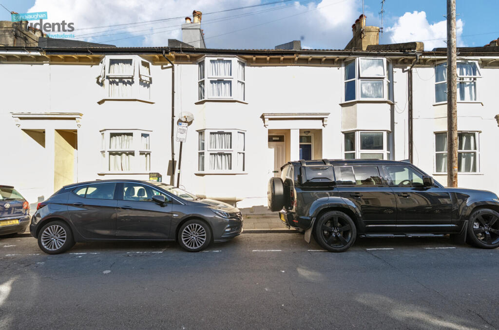 Main image of property: Park Crescent Road, Brighton, East Sussex, BN2