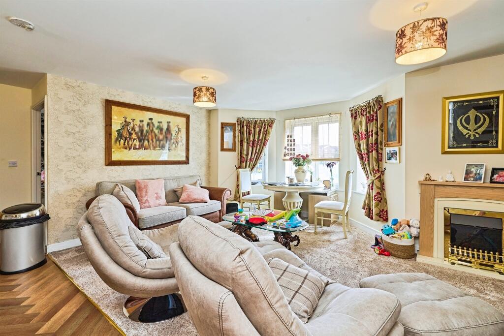 Apartment in Sandwell, Horseley Heath - View 3