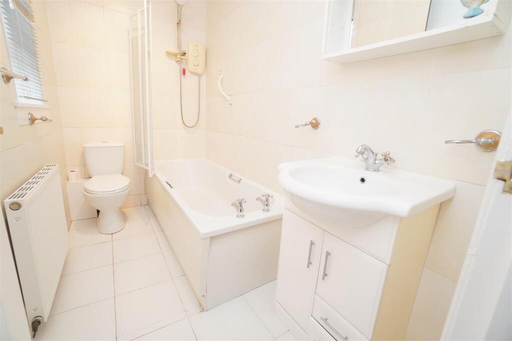 Apartment in Glasgow - More