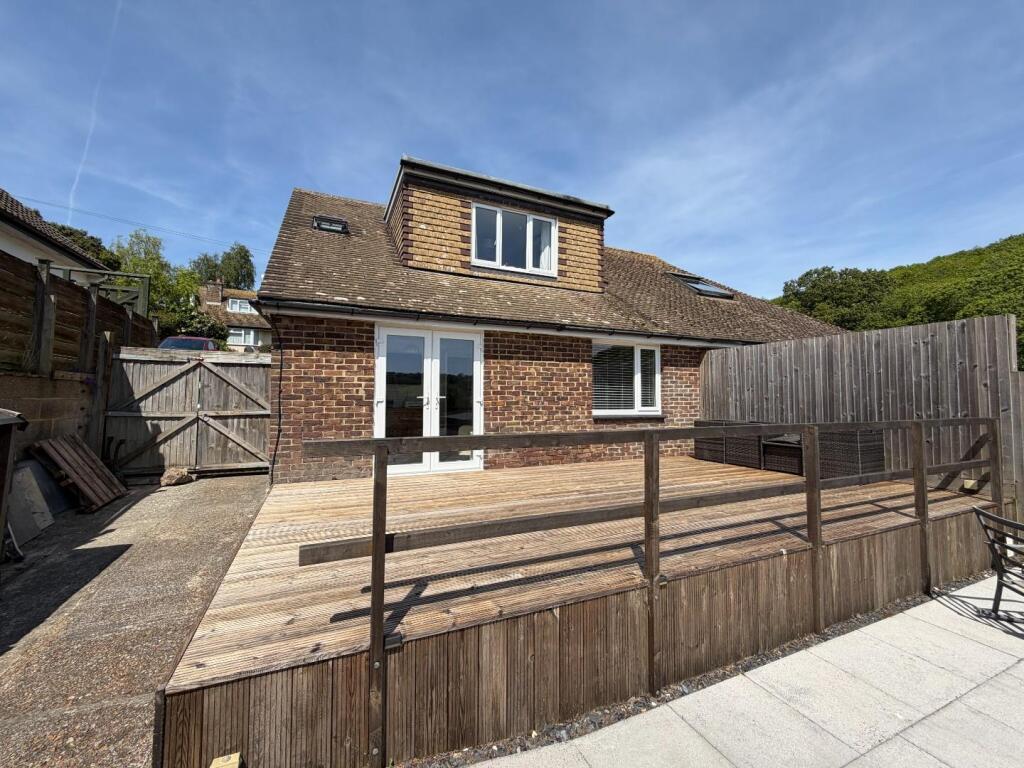 Main image of property: High Ridge, Hythe