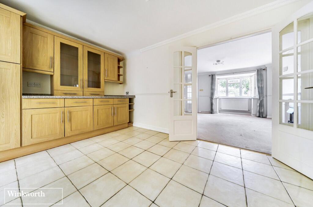 House in Basingstoke and Deane, Brighton Hill - View 5