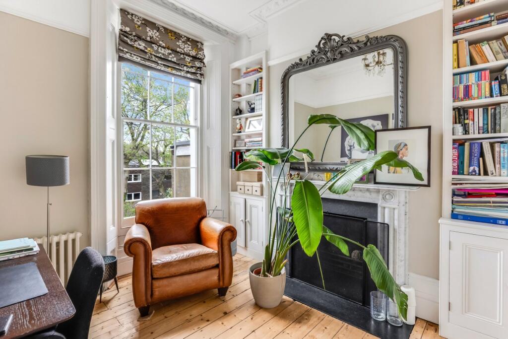 House in London - View 5