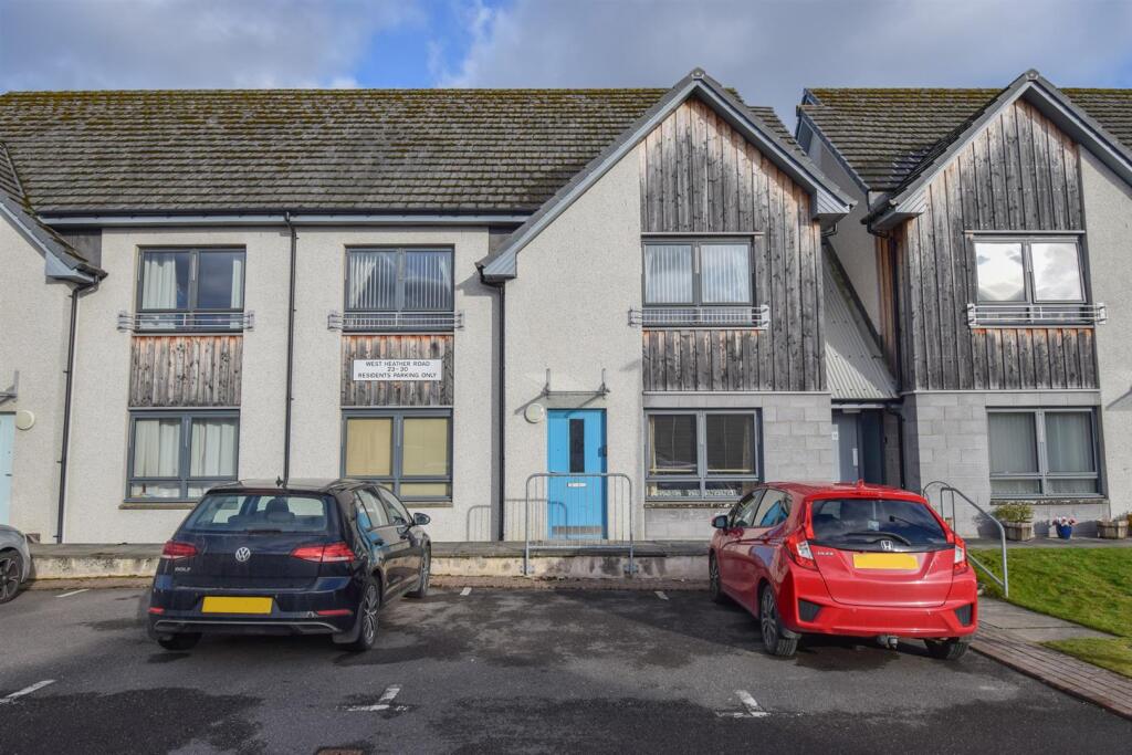 Main image of property: 27 West Heather Road, Inverness