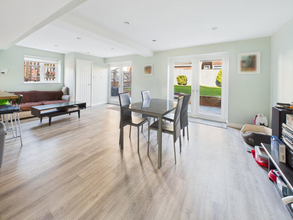 Coombe Road, Steyning photo 4
