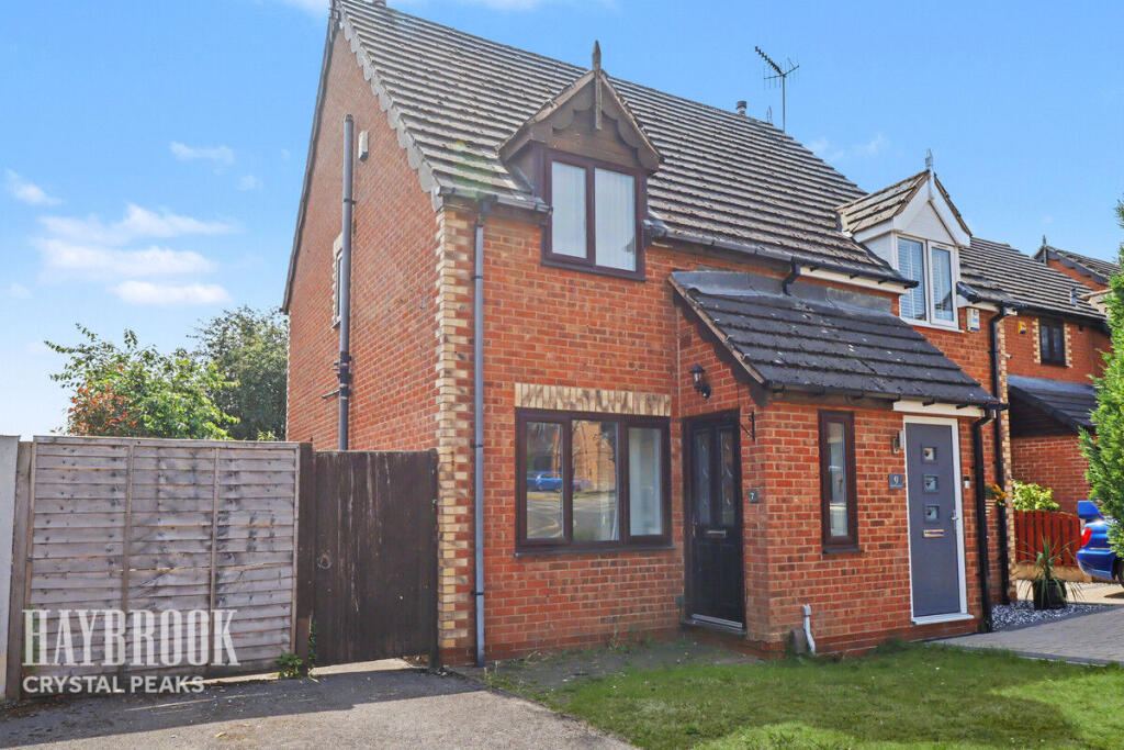 3-bed semi-detached on Duckham Drive, Aston, £180,000