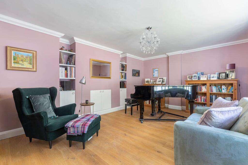 House in Lewes, Chailey - More