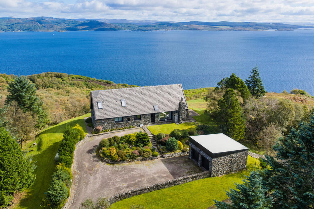 Main image of property: Sealladh Mor, Mealdarroch, Tarbert, PA29 6YW
