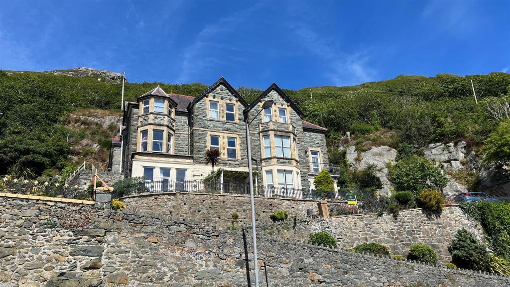 Main image of property: Barmouth