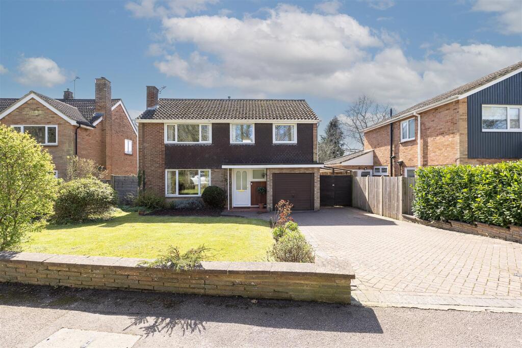 Main image of property: Wheathampstead Road, Harpenden