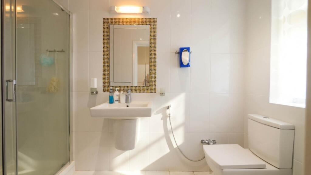 Additional image 9 of Bishops Close, Hatfield