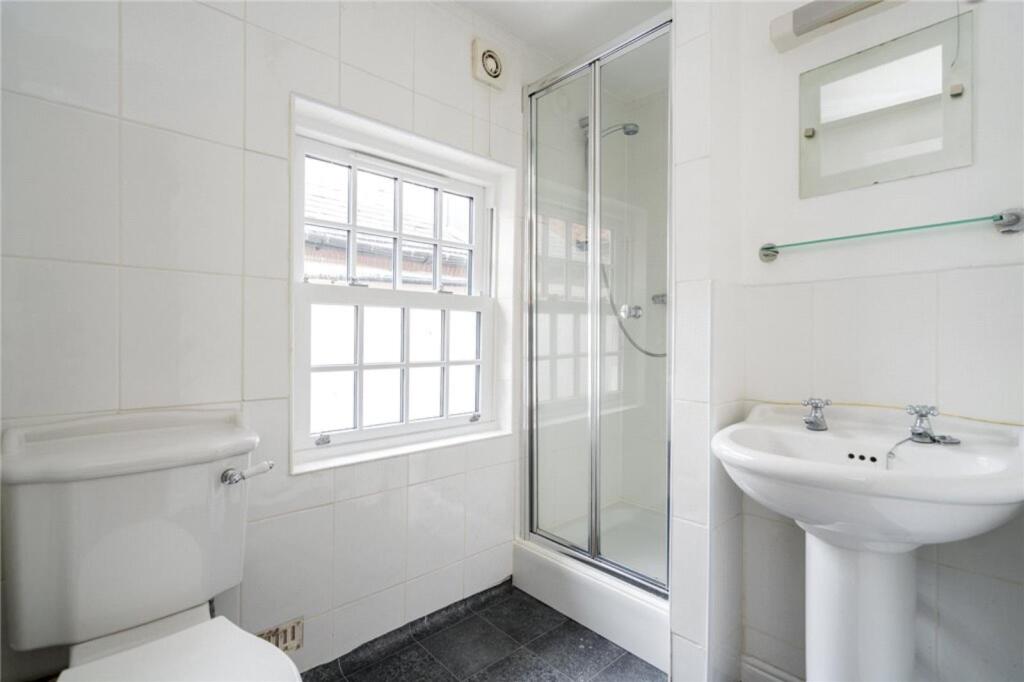 Apartment in Harrogate - View 5