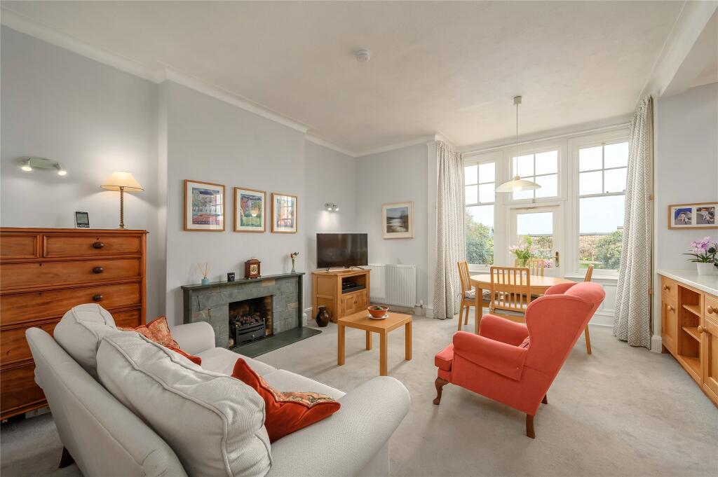 House in Edinburgh, Wardie, Trinity - View 4
