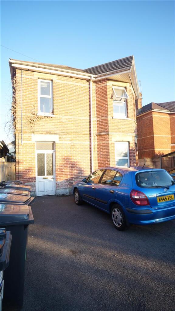Main image of property: Oaklands, Bournemouth, BH3