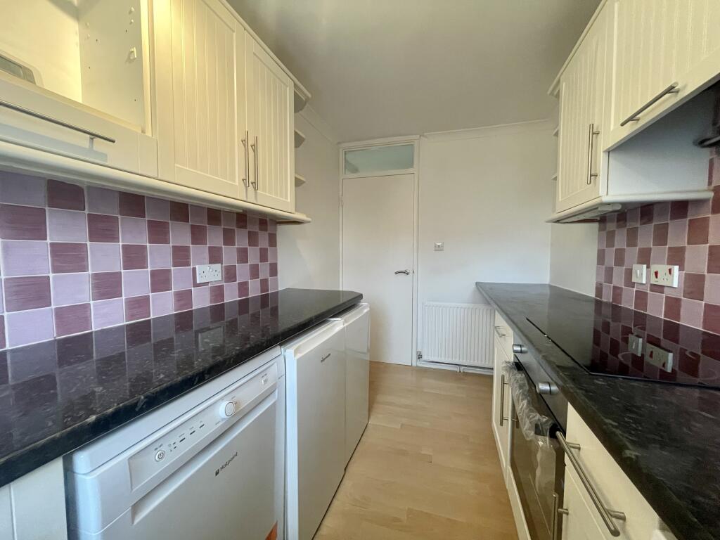 Apartment in Sheffield - View 5