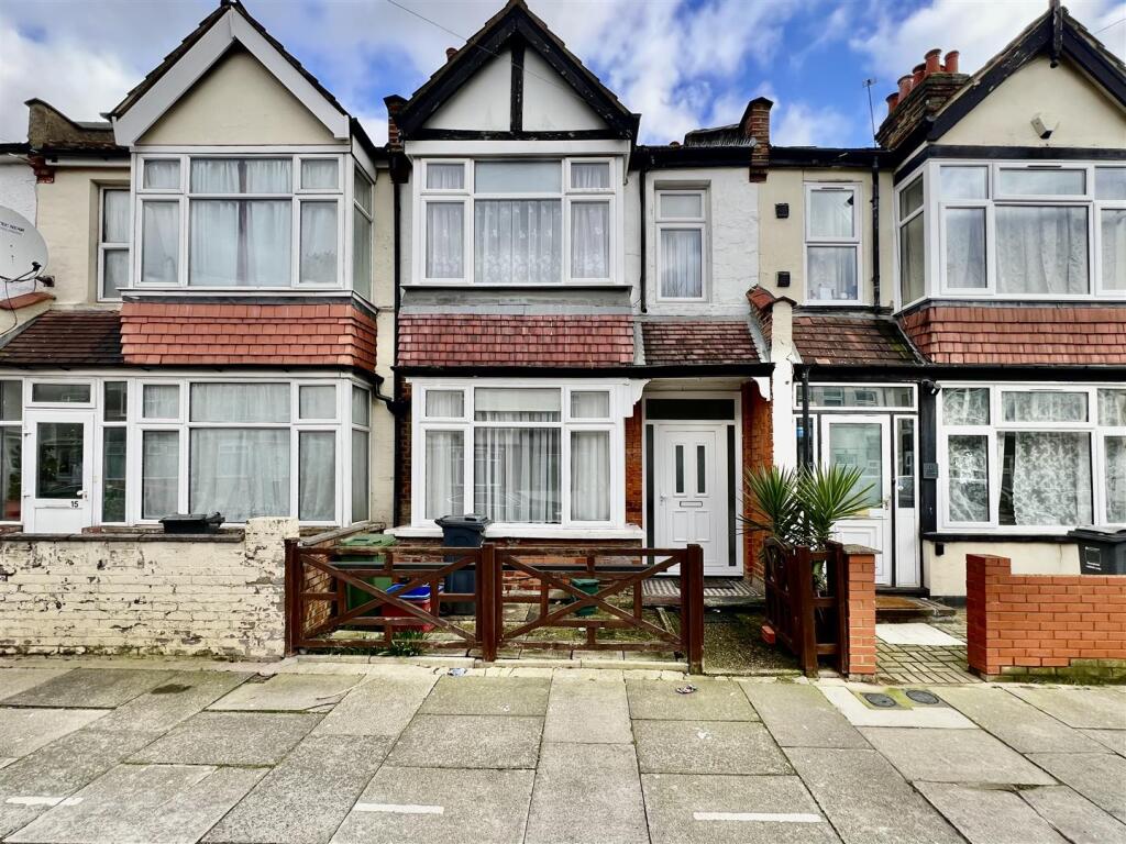 Main image of property: Kings Avenue, Hounslow, TW3